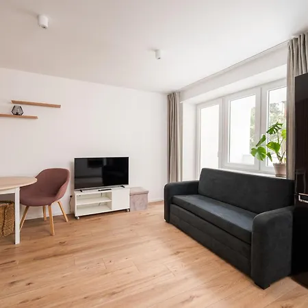 Goclaw Pleasant Apartment Warsaw